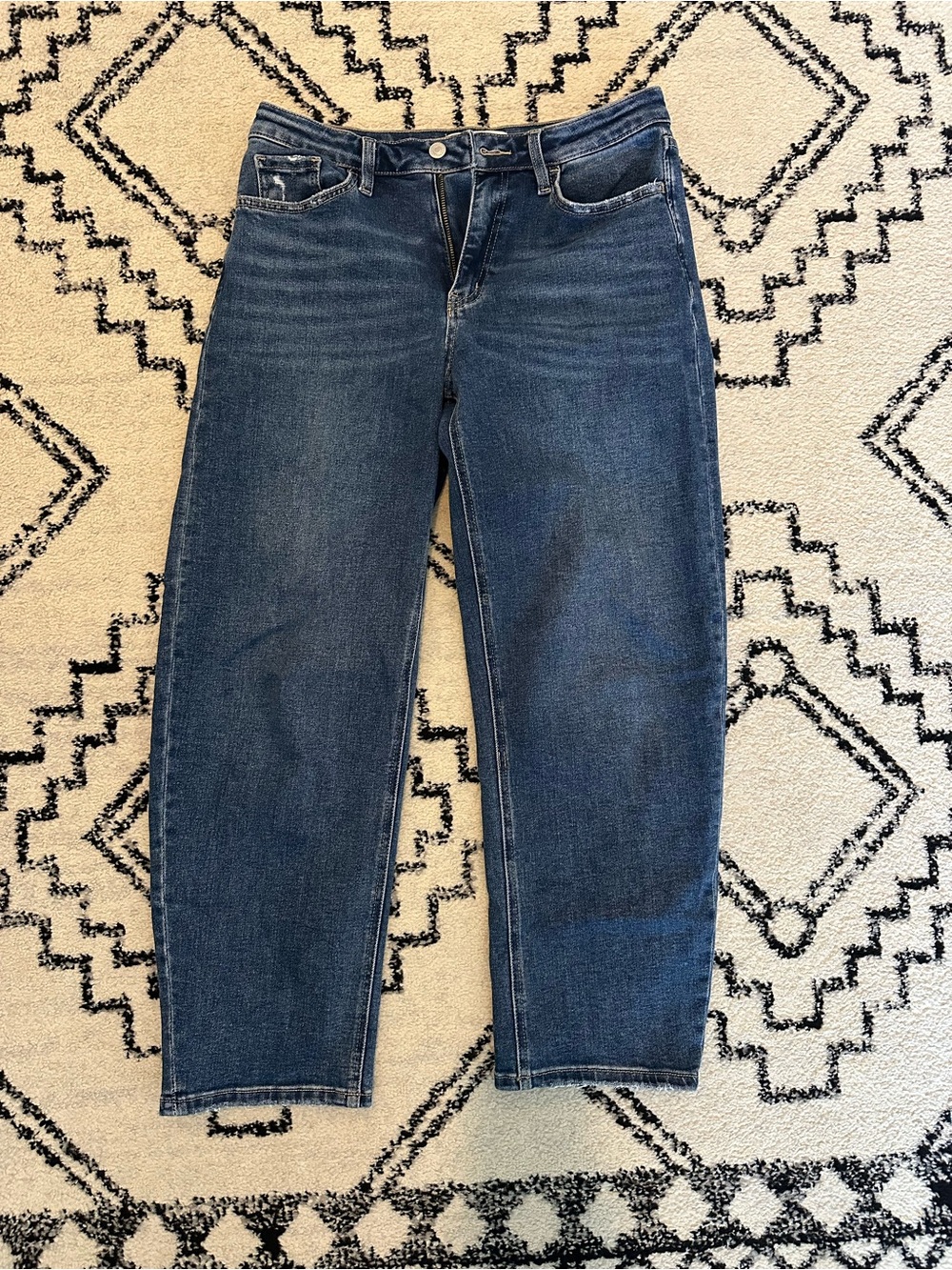Women’s Straight Leg Jeans